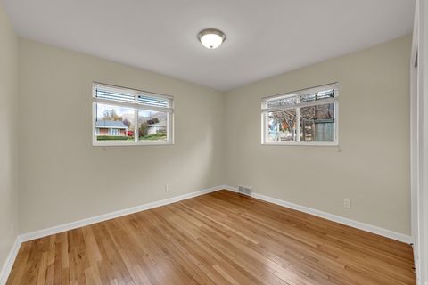 Tiny photo for 2402 E BEACON DR, Salt Lake City, UT 84108 (MLS # 2121877)