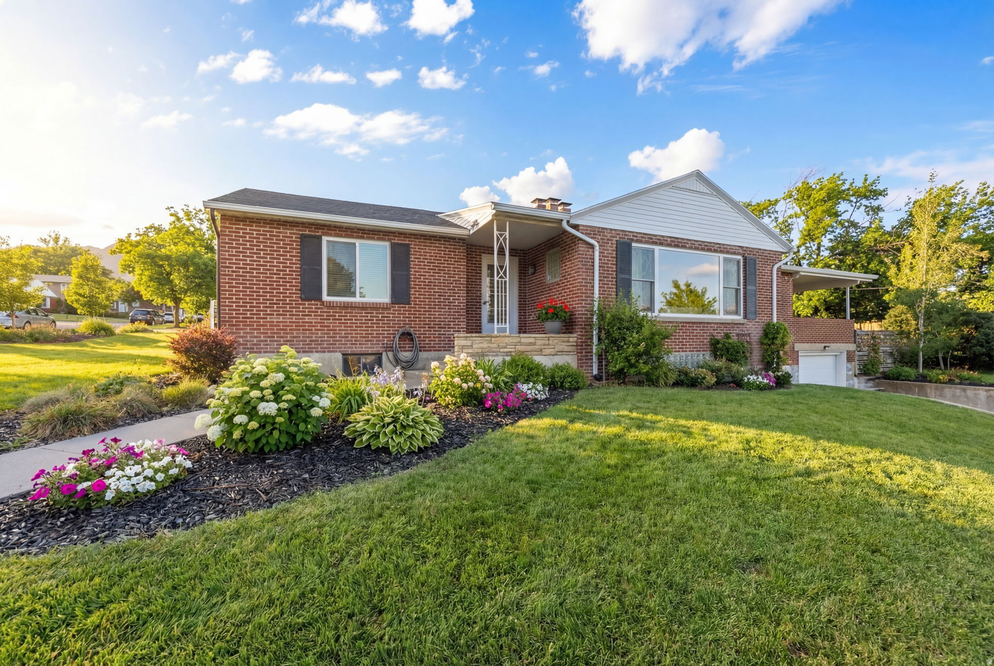 BEACON HEIGHTS - Residential