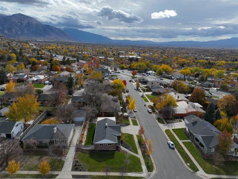 Tiny photo for 2402 E BEACON DR, Salt Lake City, UT 84108 (MLS # 2121877)