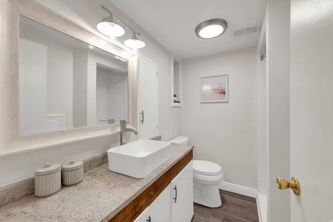 Tiny photo for 2402 E BEACON DR, Salt Lake City, UT 84108 (MLS # 2121877)