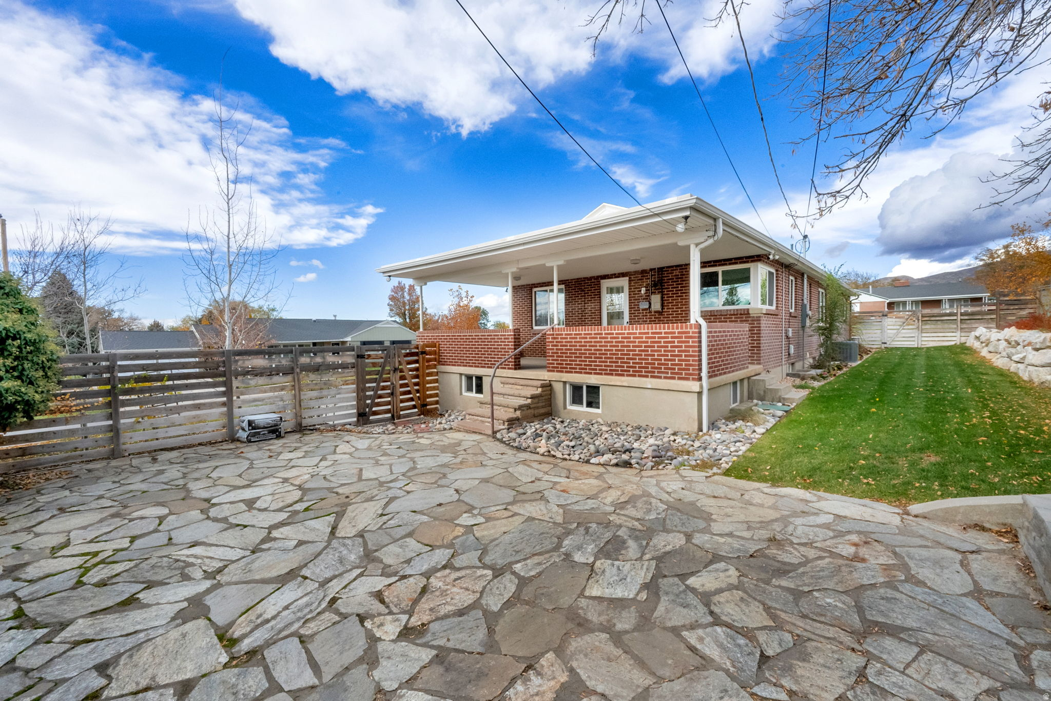 BEACON HEIGHTS - Residential