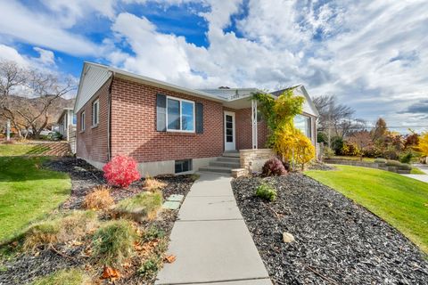 Tiny photo for 2402 E BEACON DR, Salt Lake City, UT 84108 (MLS # 2121877)