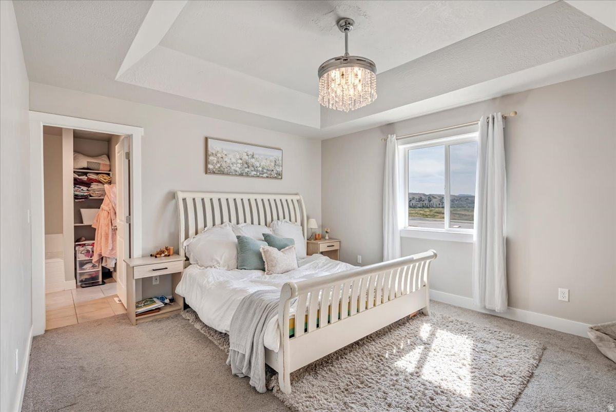 APPLE HOLLOW - Residential