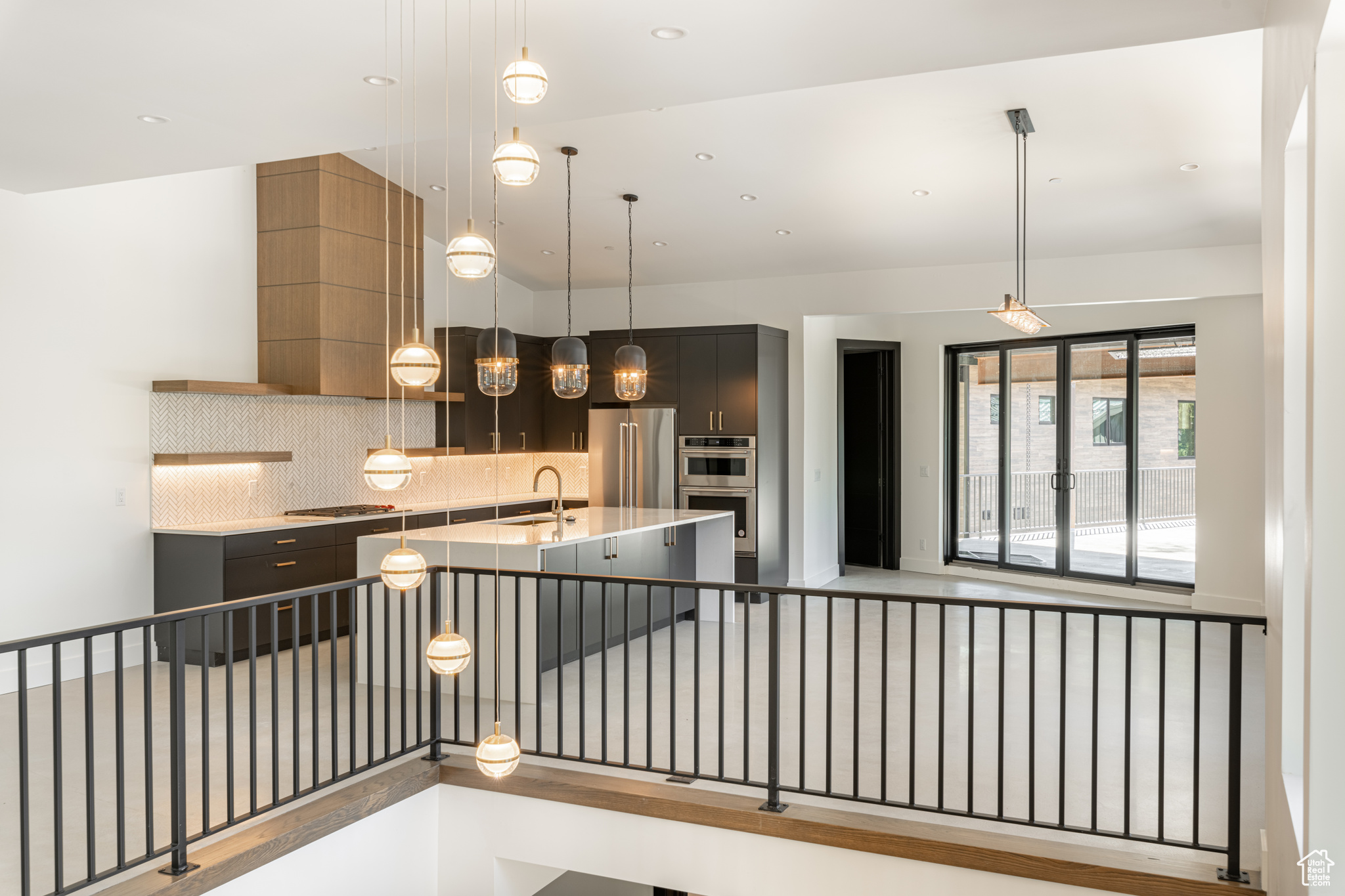 CRANE COVE - Residential