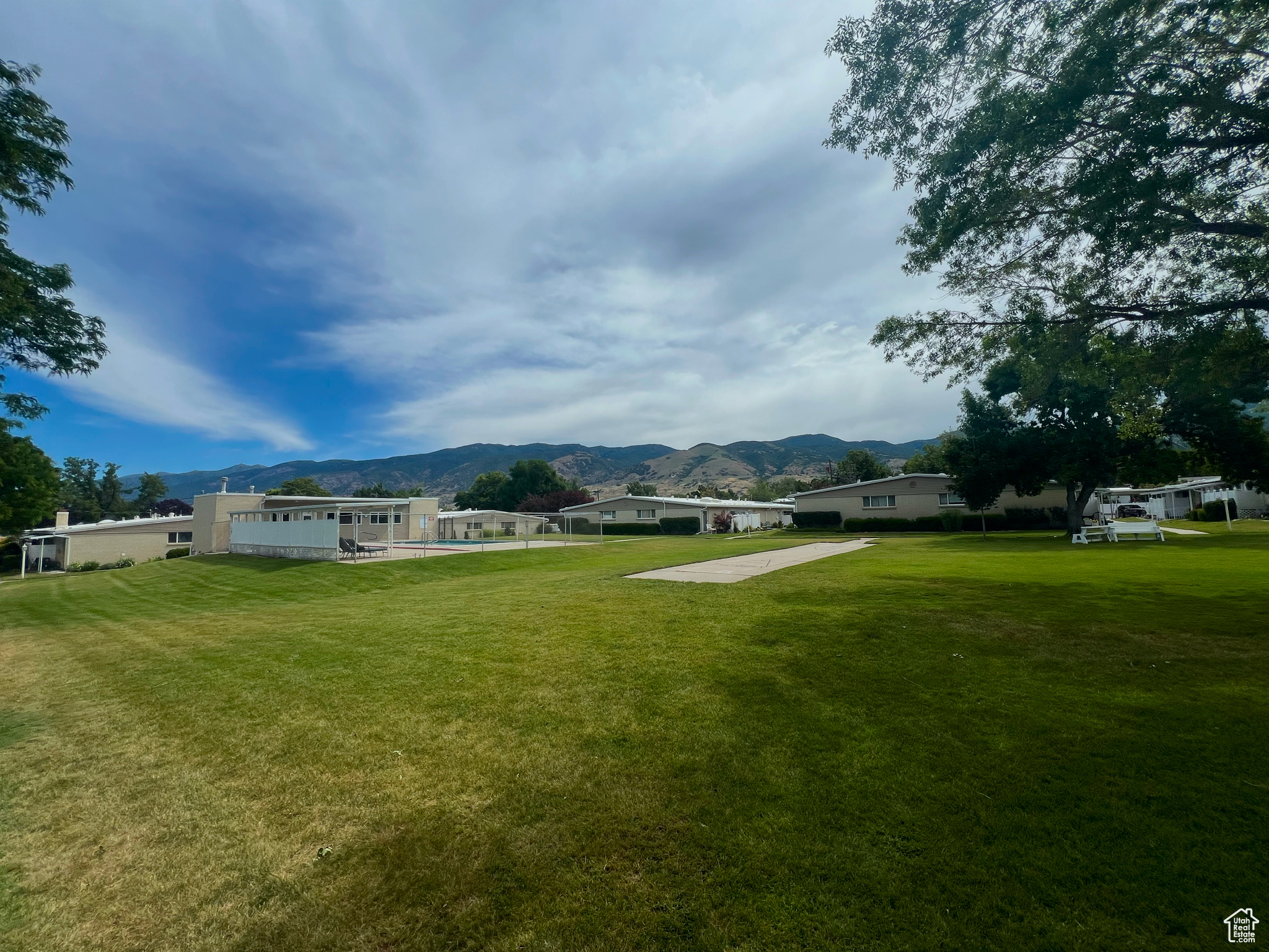 BOUNTIFUL GARDENS - Residential