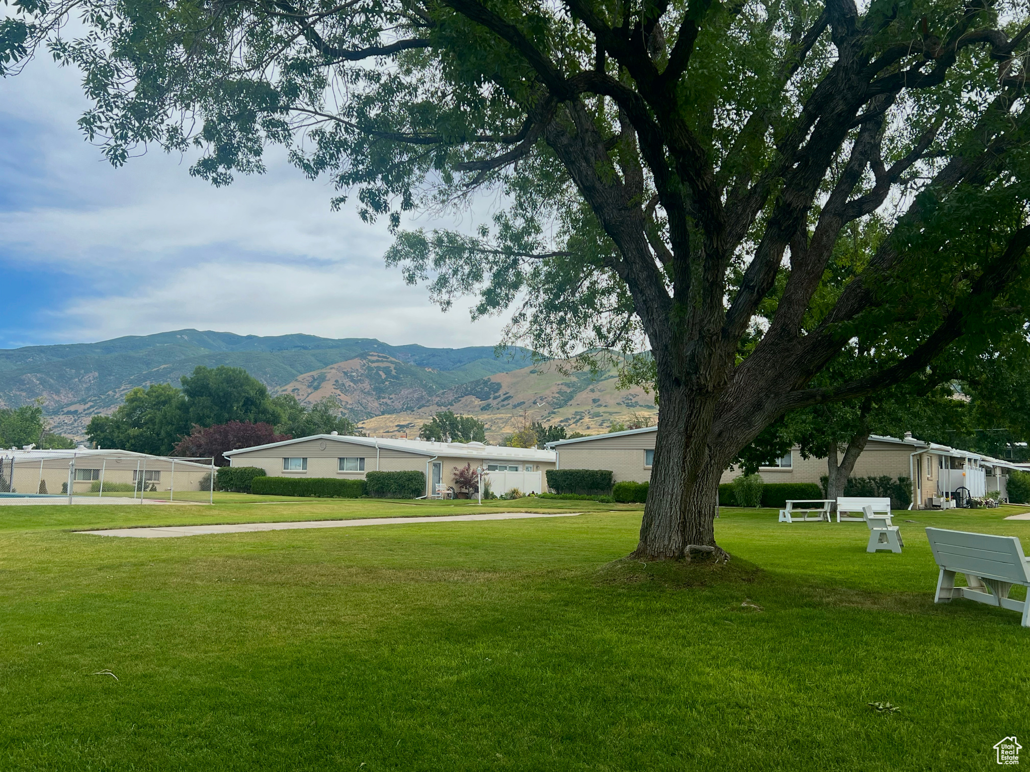 BOUNTIFUL GARDENS - Residential