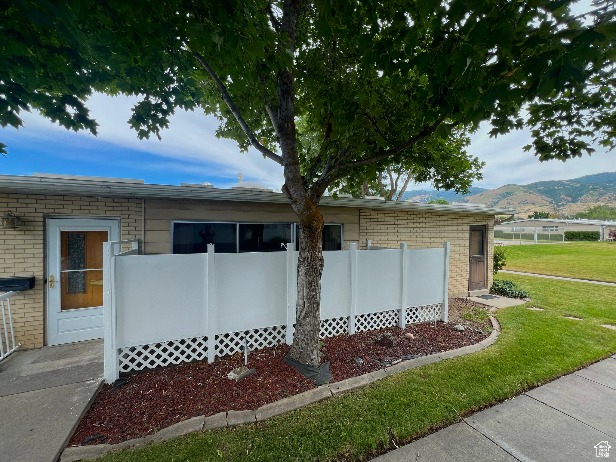 BOUNTIFUL GARDENS - Residential