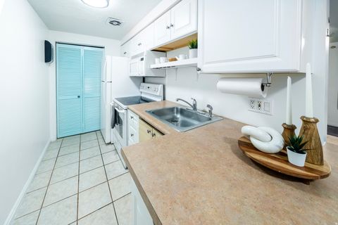 Tiny photo for 301 E 2700 S #3, South Salt Lake, UT 84115 (MLS # 2113508)