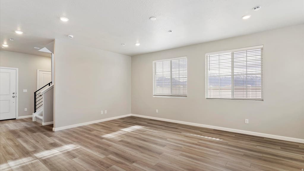Photo of 129 N PROVO RIVER RD, Saratoga Springs, UT 84045 (MLS # 2180383)