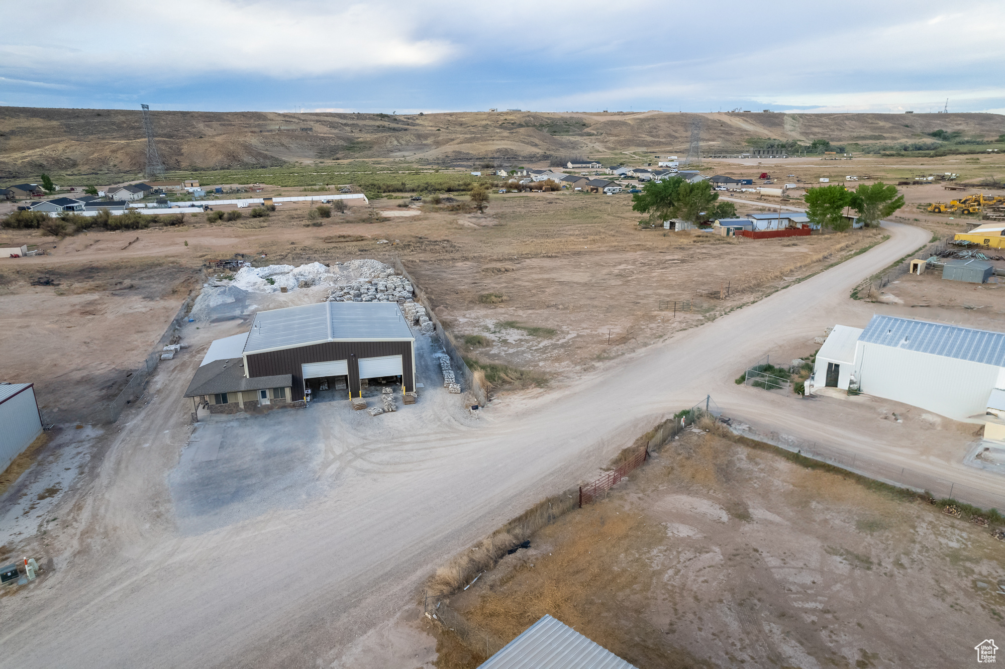 Land, Roosevelt, Utah image 9