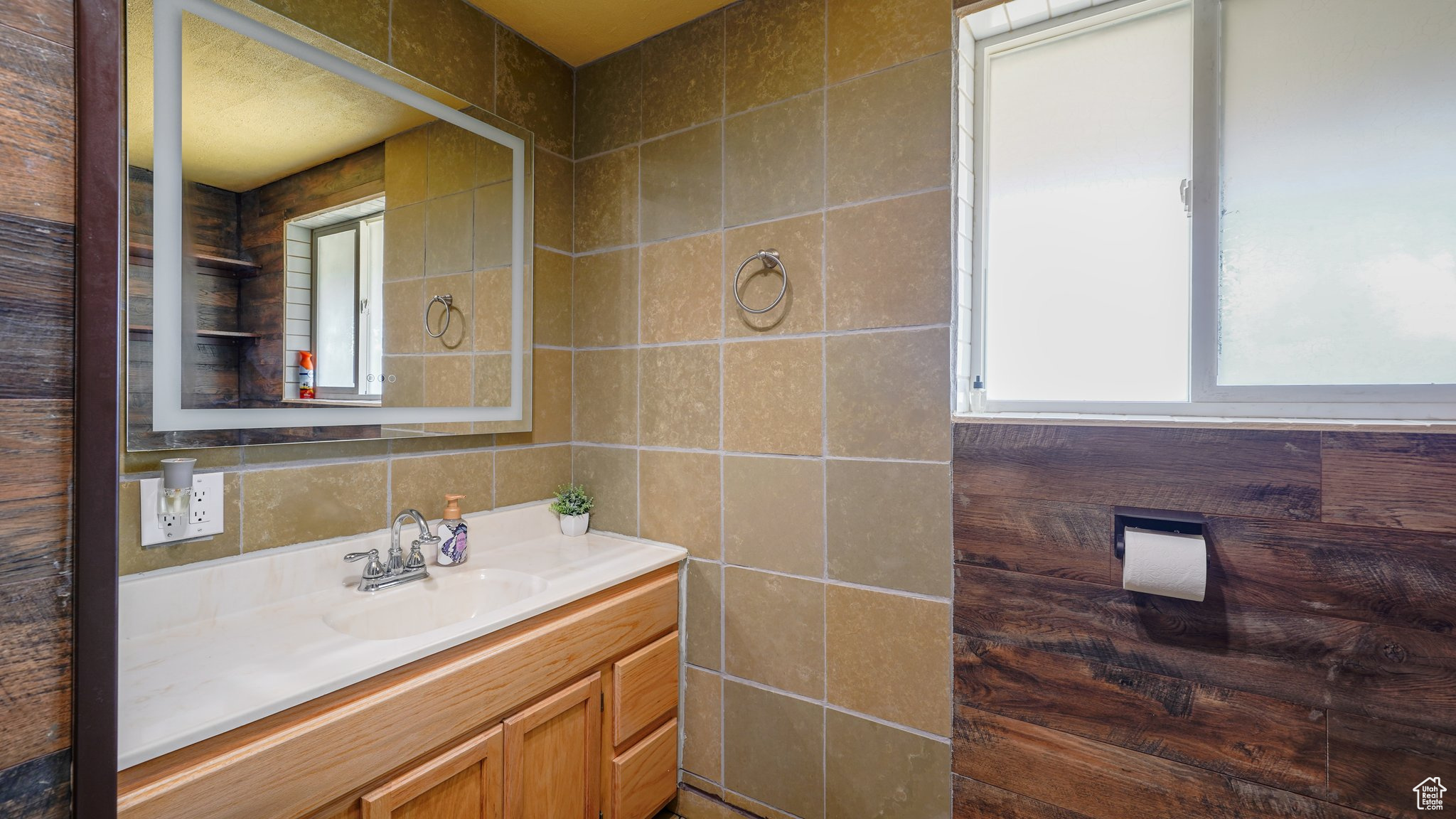 JOHNSON - Residential