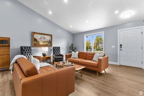 Tiny photo for 4616 W CARRIAGE LN, Cedar Hills, UT 84062 (MLS # 2113018)