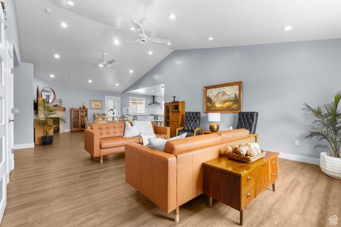Tiny photo for 4616 W CARRIAGE LN, Cedar Hills, UT 84062 (MLS # 2113018)