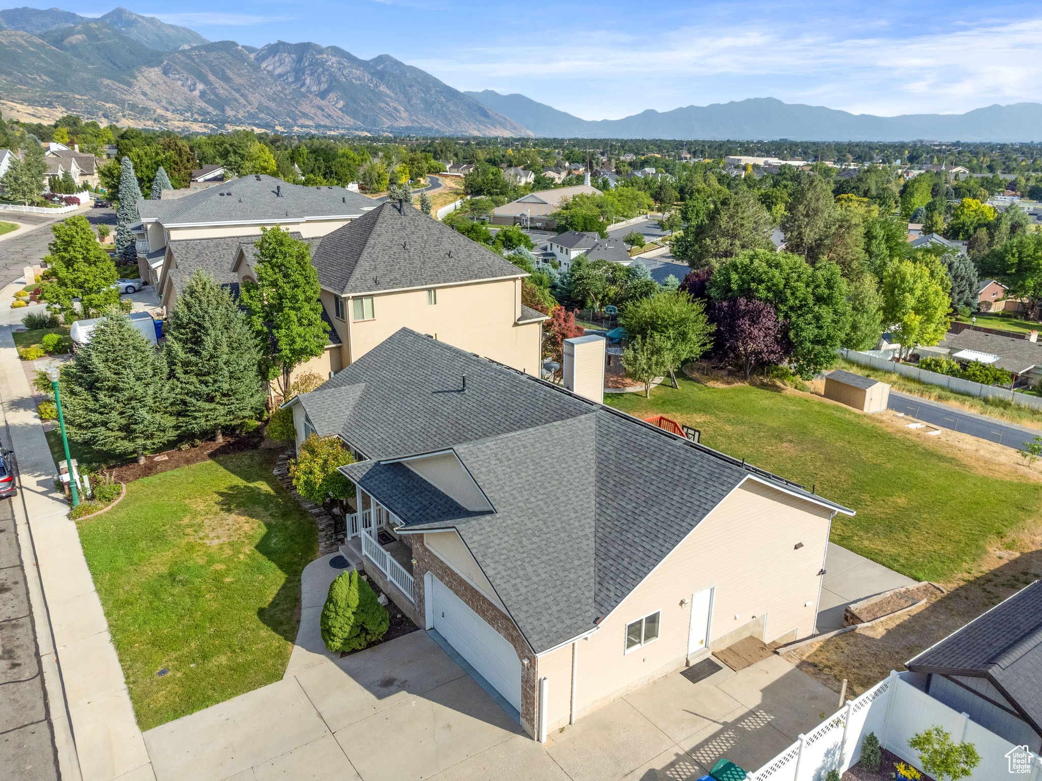 HEATHERIDGE - Residential