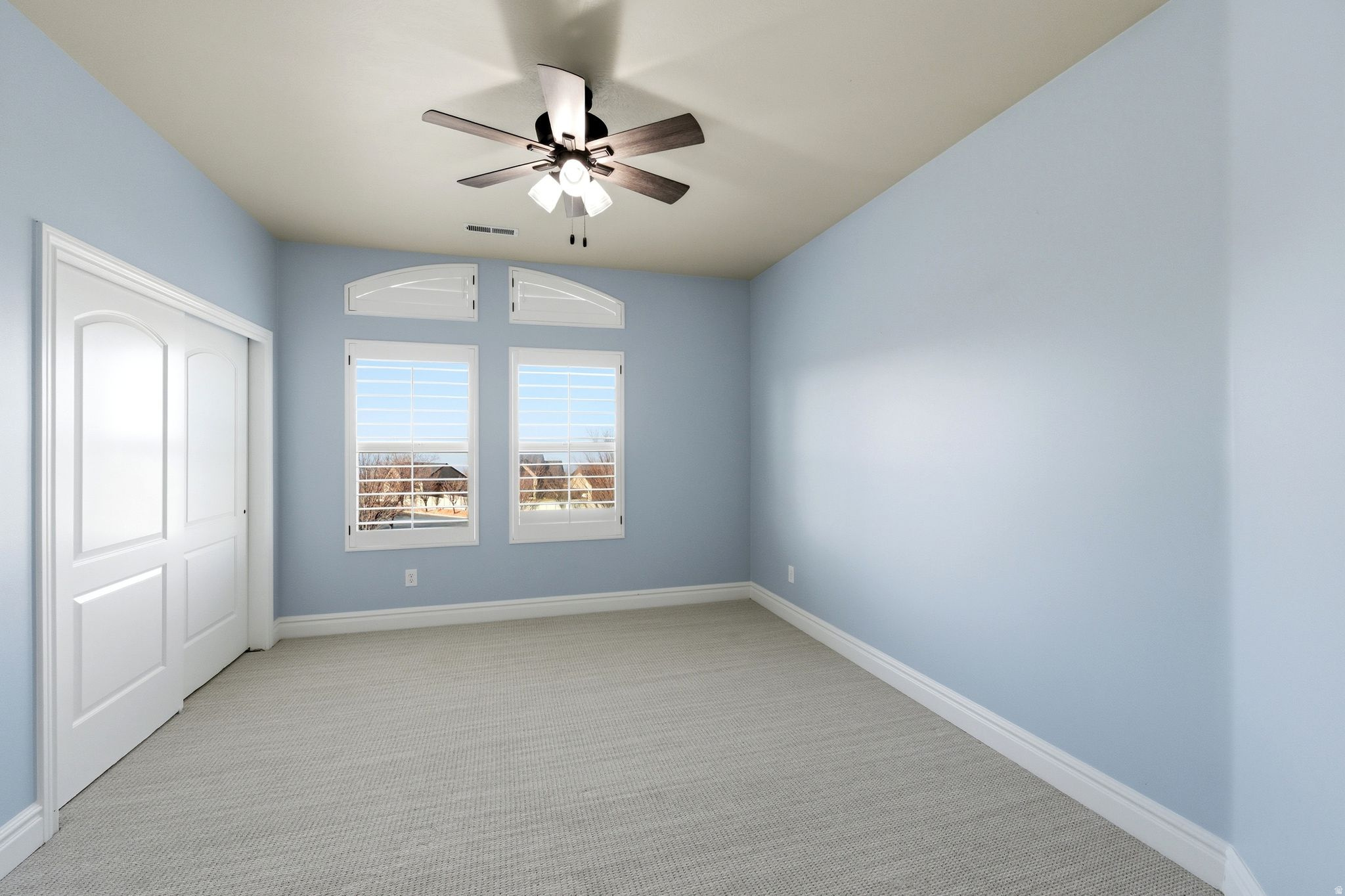 EAGLEPOINTE ESTATES - Residential