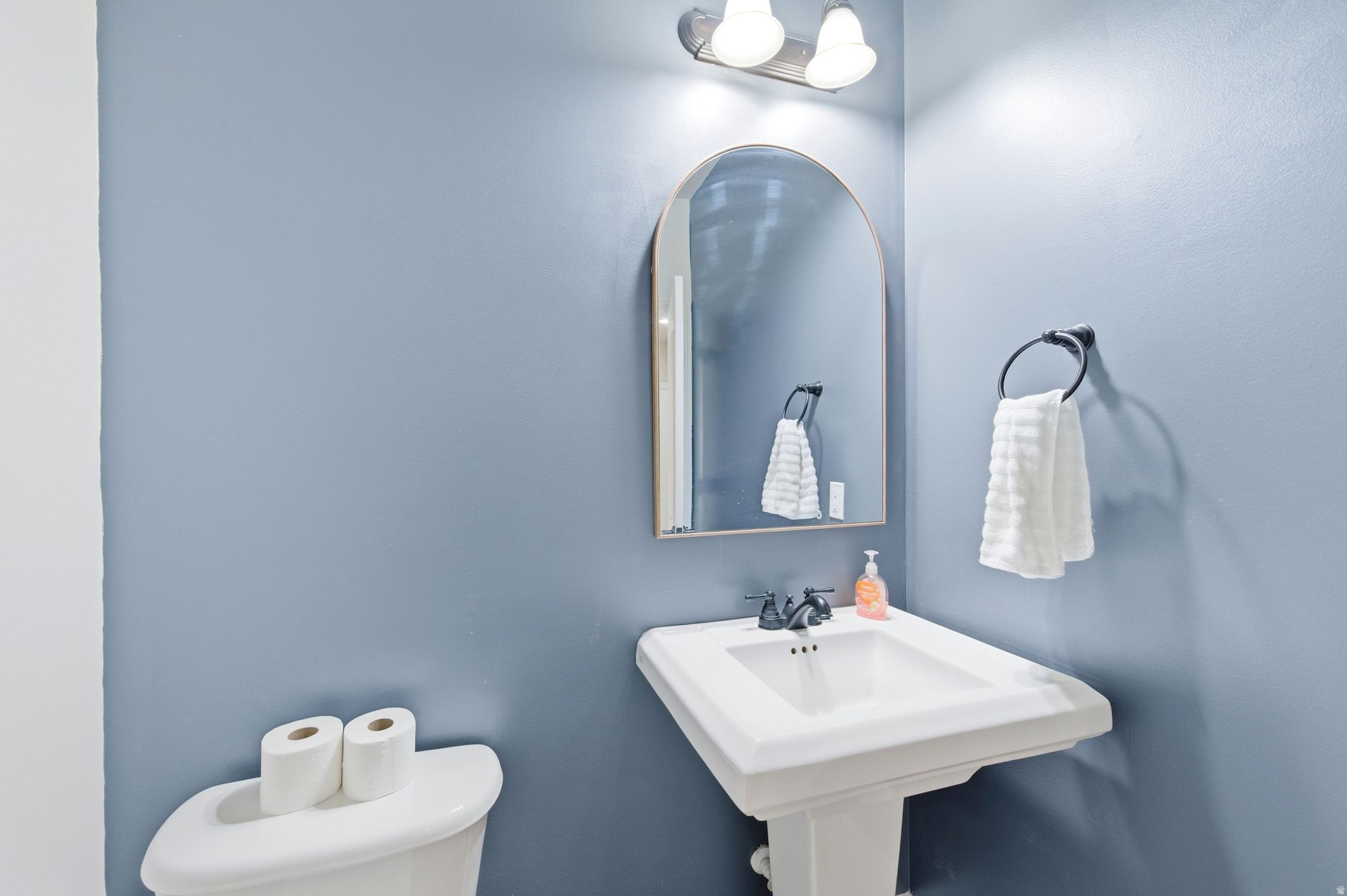 EAGLEPOINTE ESTATES - Residential