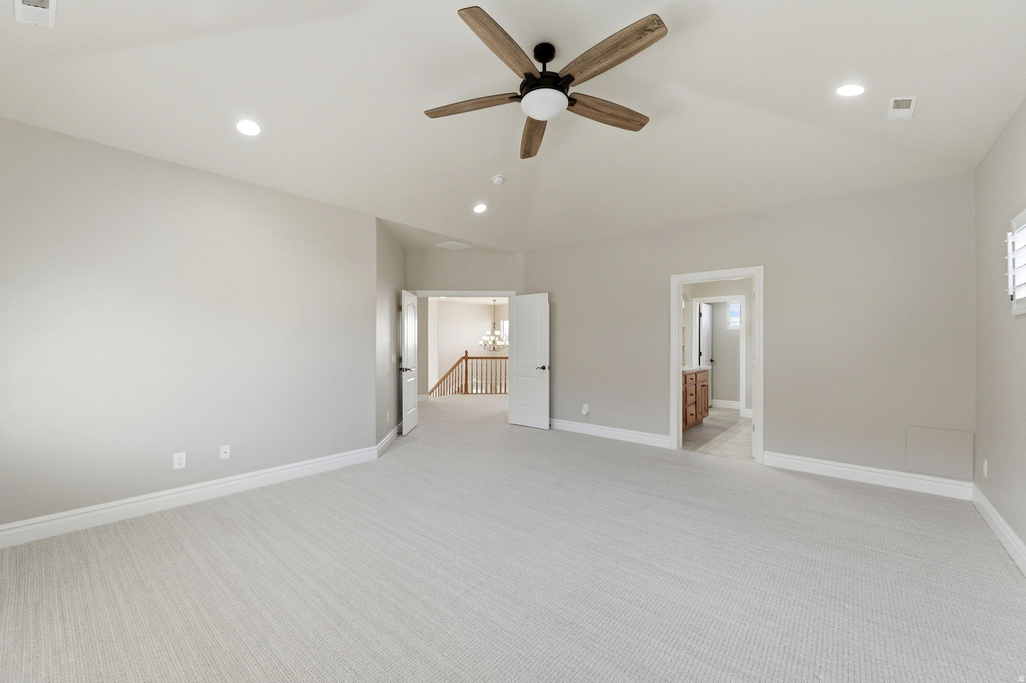 EAGLEPOINTE ESTATES - Residential