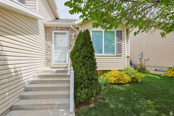 REFLECTIONS AT STANS - Residential