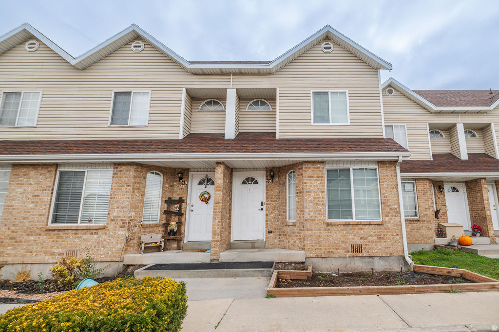 TOWNHOME ESTATES - Residential