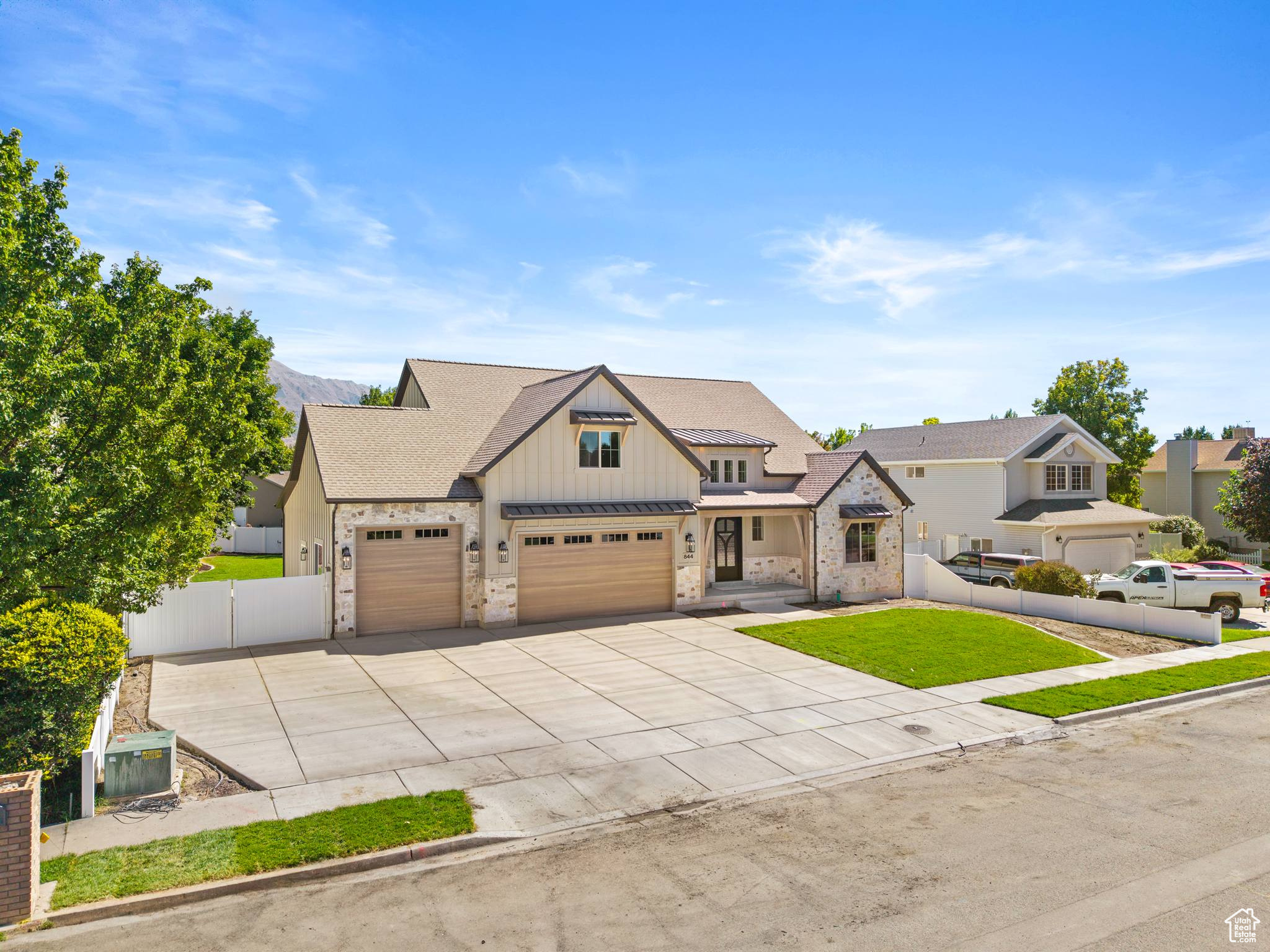 LAKEVIEW HILLS - Residential