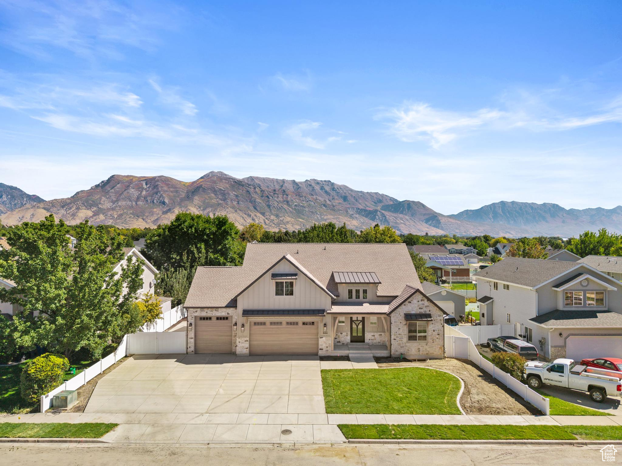 LAKEVIEW HILLS - Residential