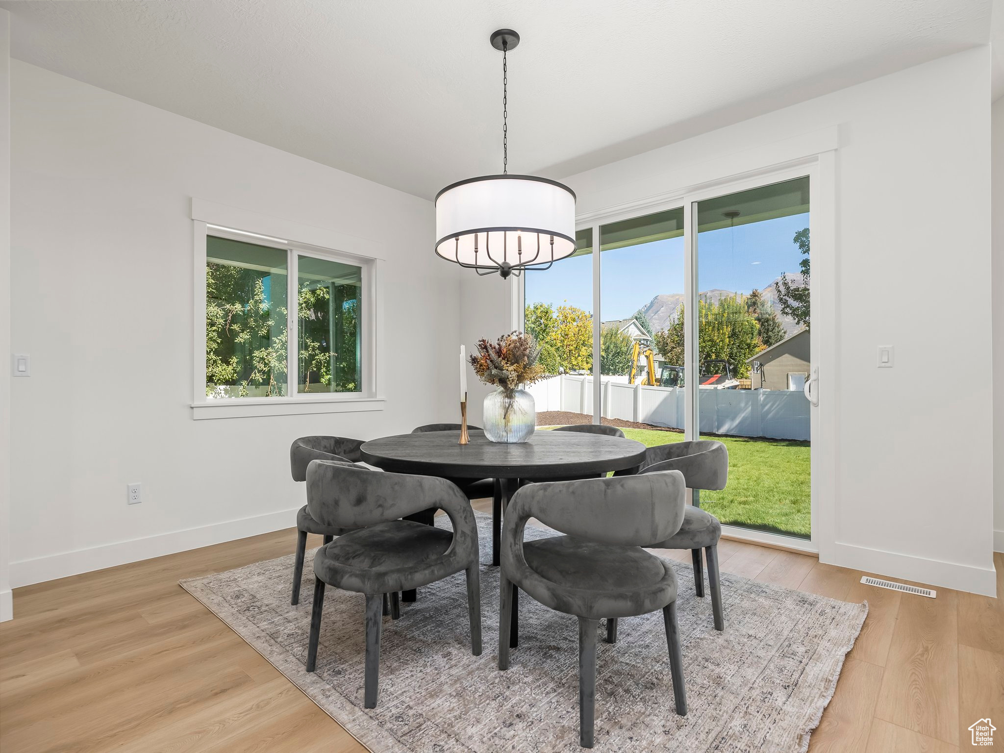 LAKEVIEW HILLS - Residential
