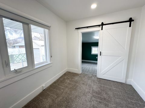 Tiny photo for 3142 S OGDEN AVE E, Ogden, UT 84401 (MLS # 2140056)