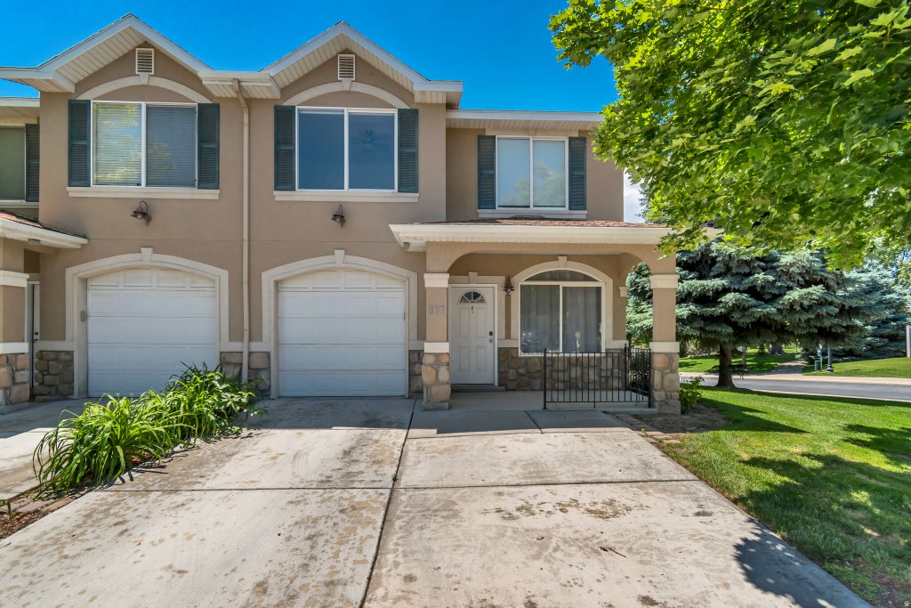 Photo of 677 W VILLA DR S, Sandy, UT 84070 (MLS # 2162331)
