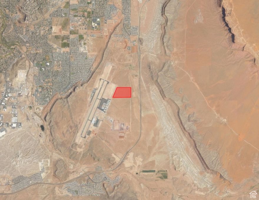 This listing is for 28.25% interest in this amazing property with fantastic possibilities. Possible runway access for a mixed use sky park. Plenty of details and due diligence already in place. Please call for more information and private showing.