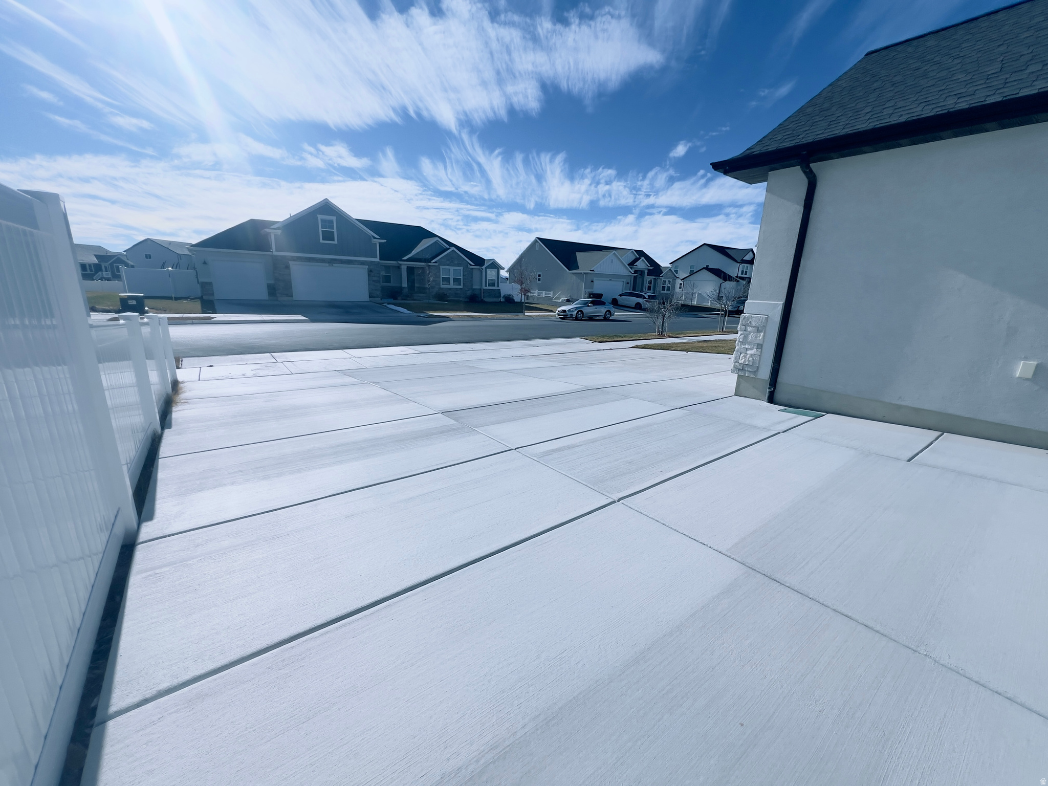 BRANDON PARK - Residential