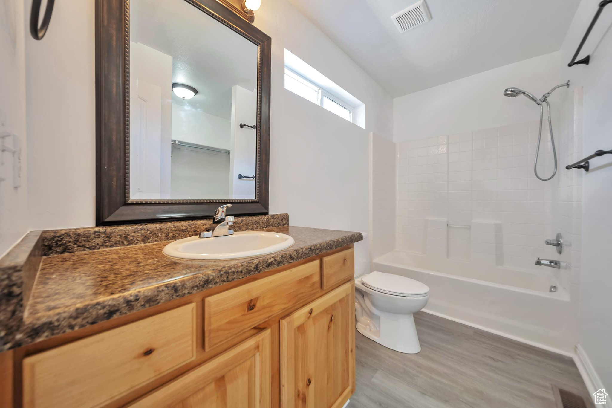 THE VILLAGE OF HAWKS RANCH - Residential