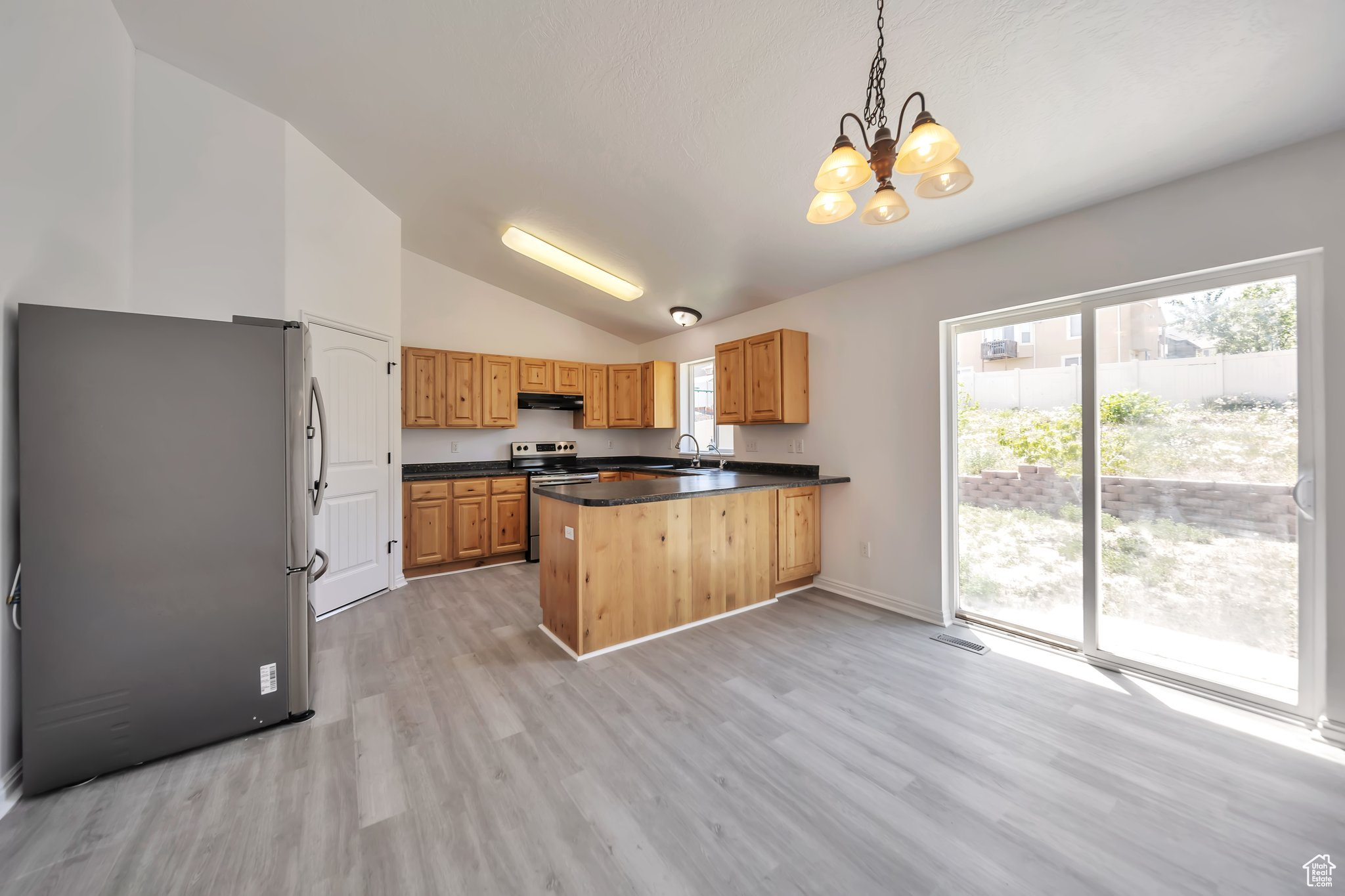 THE VILLAGE OF HAWKS RANCH - Residential