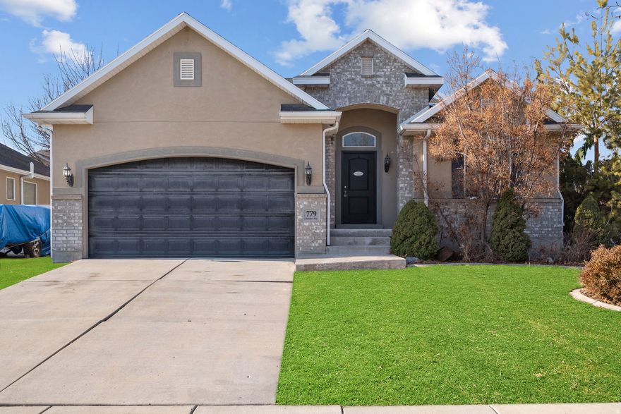 Shorten your commute! This quiet neighborhood is across the street from Costco, but a few streets deep so it is quiet. All the benefits of main floor living with 3 bedrooms and 2 baths on the main floor, and a huge family room in the basement when you need to have a bigger party. The basement also features a huge private suite if you need another room. This great value will not last. Come check it out today!