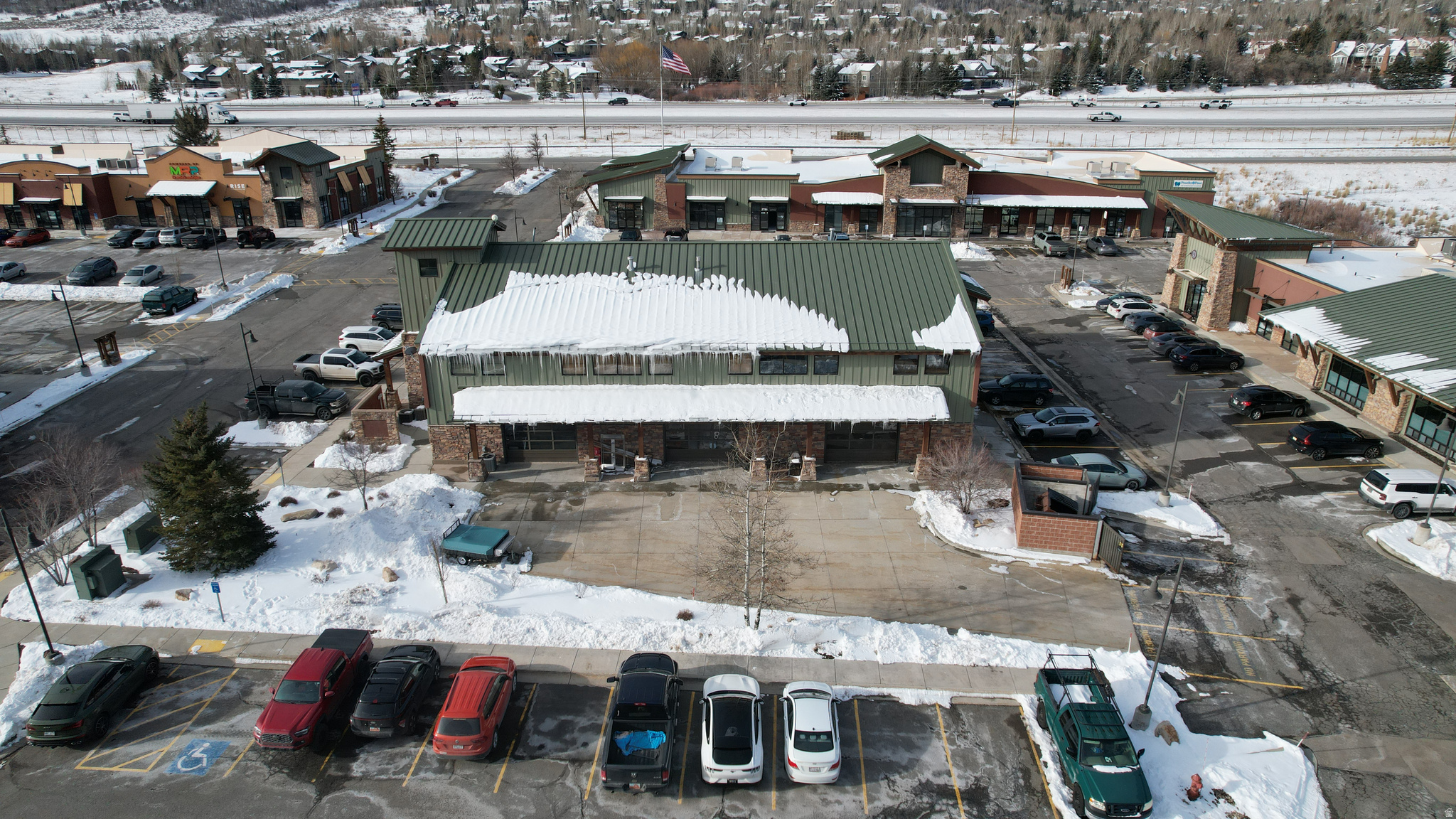 SUMMIT CENTER COMMERCE PARK SUBDIVISION - Commercial Lease