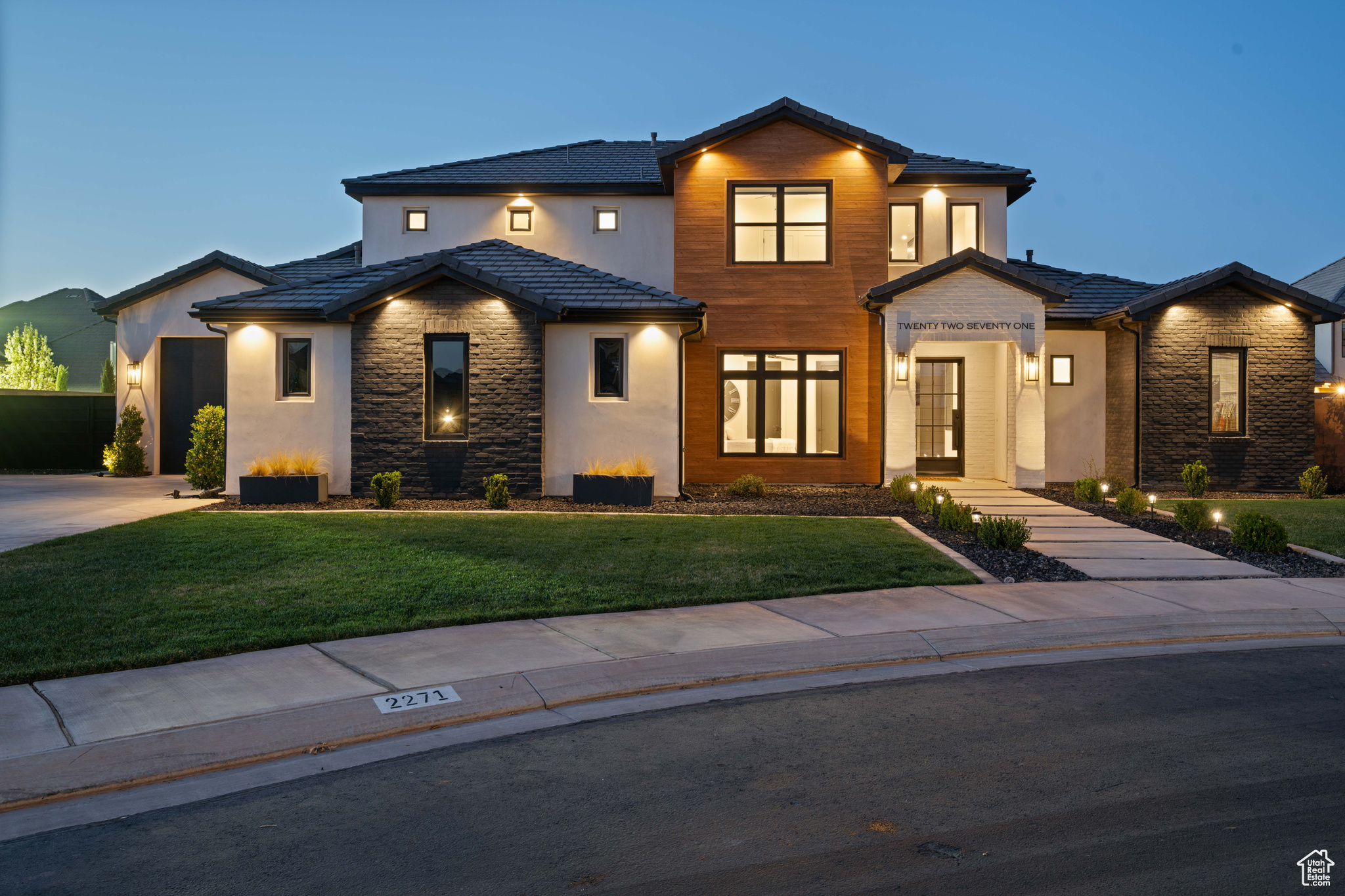 2271 E Tawny Cir, Saint George, Utah image 1