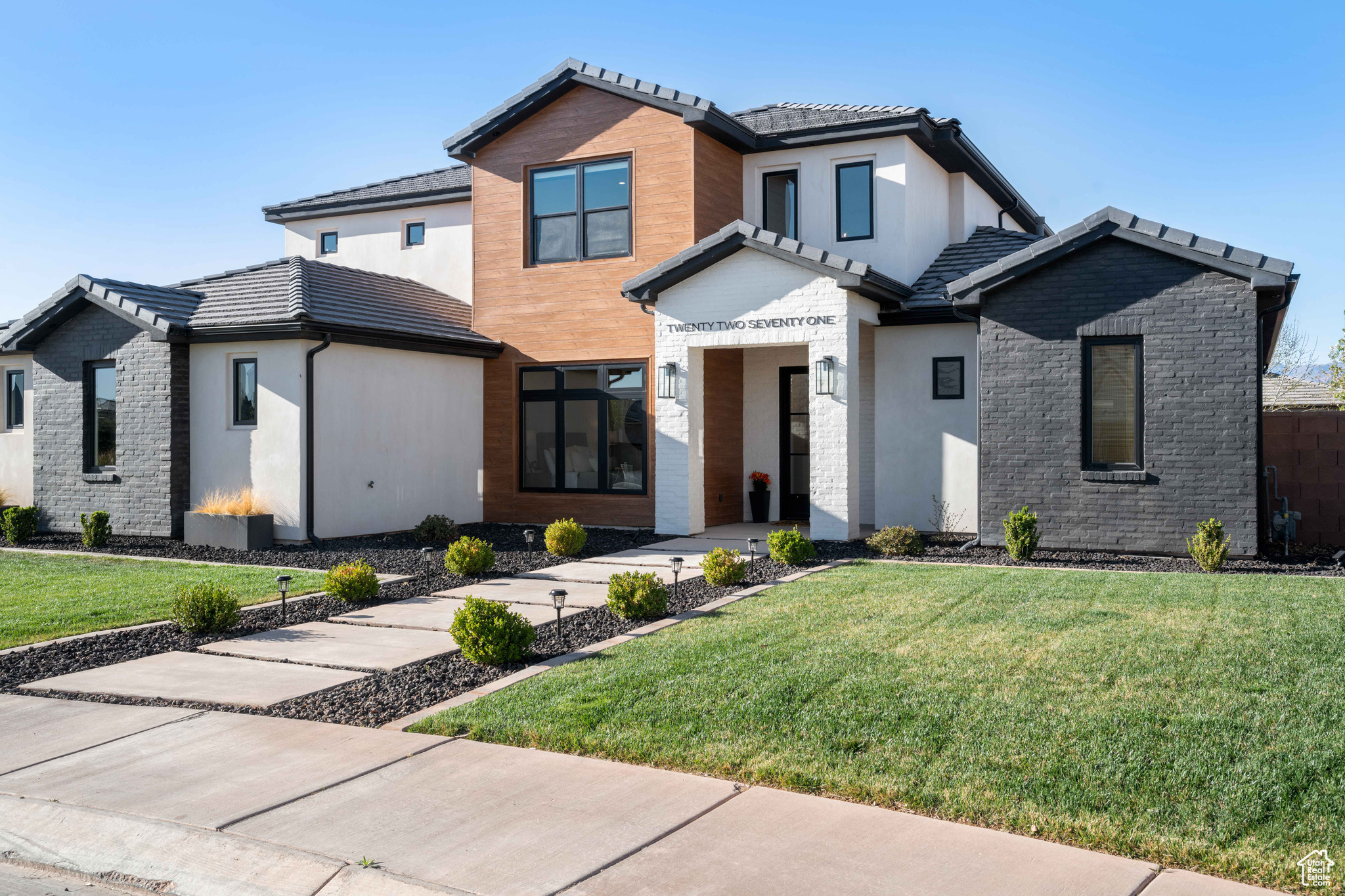2271 E Tawny Cir, Saint George, Utah image 50