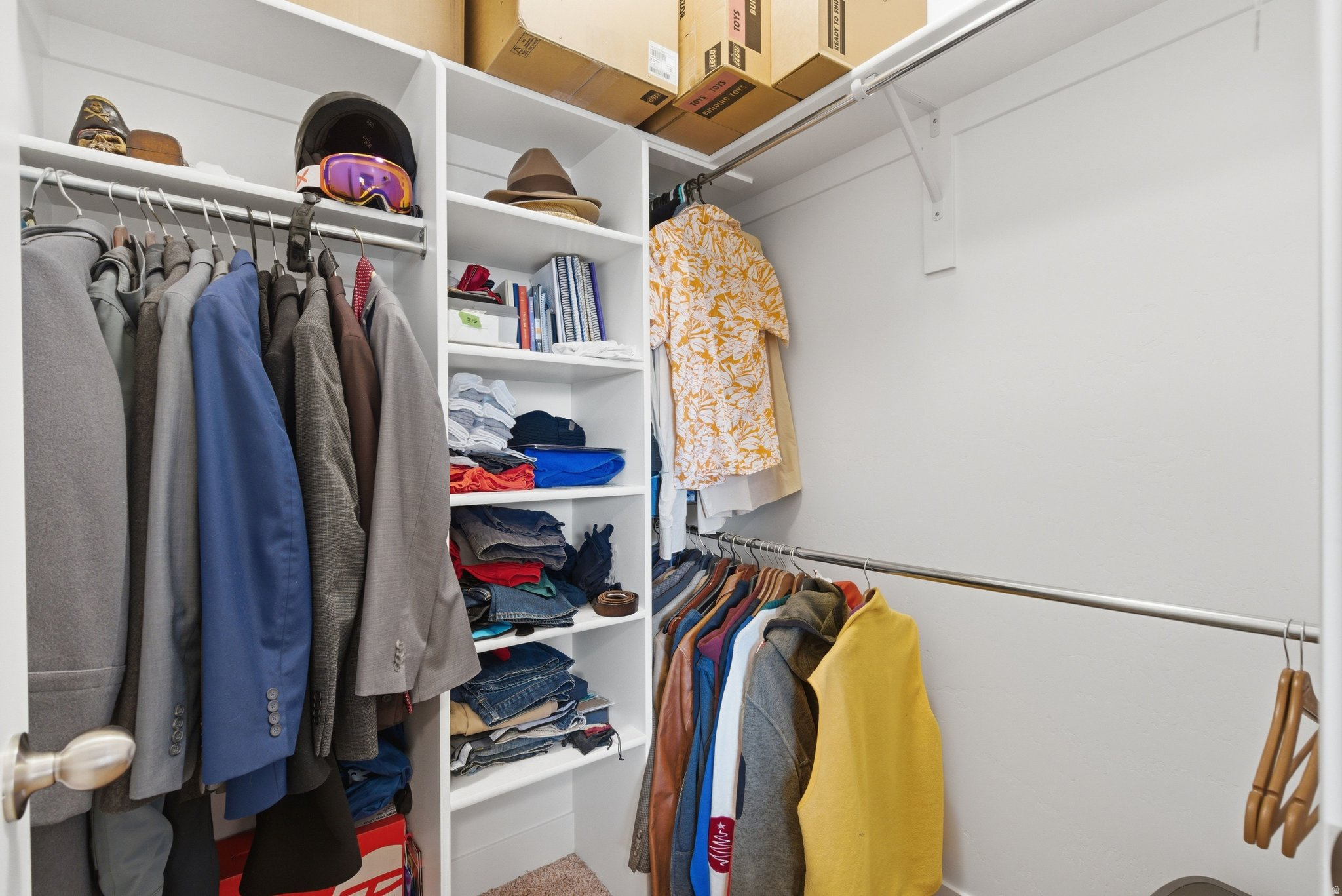 HILLCREST CONDO - Residential