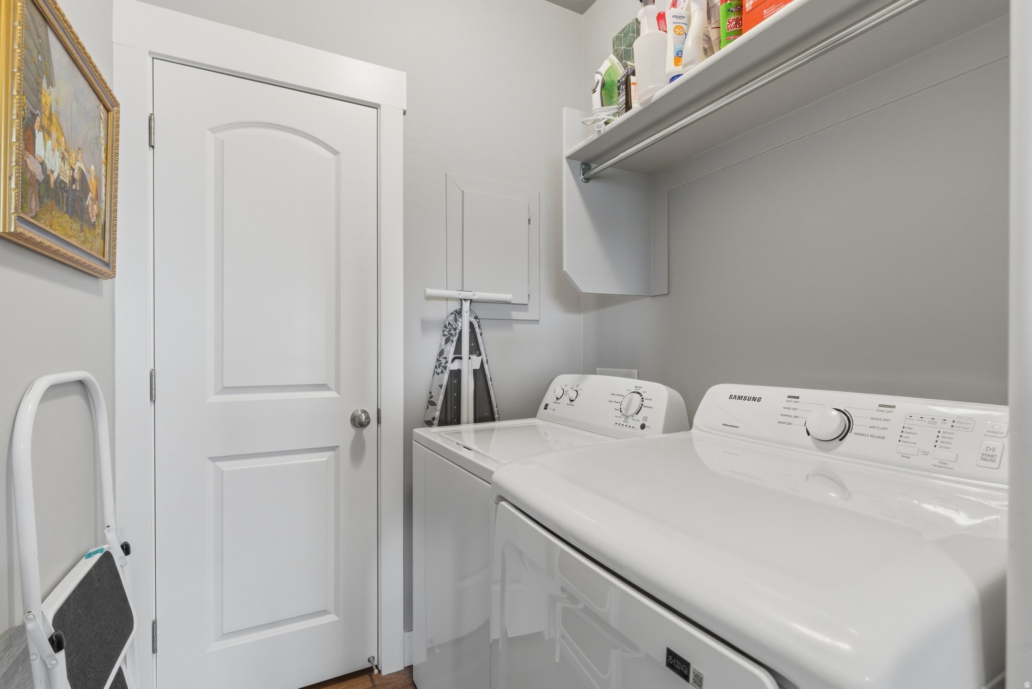 HILLCREST CONDO - Residential