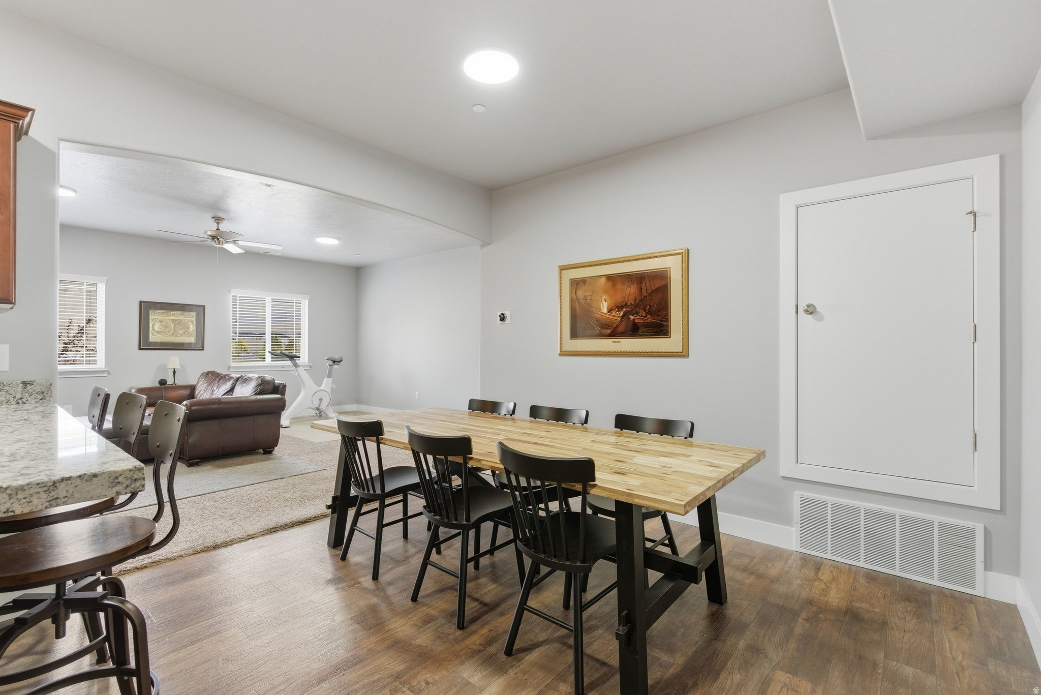 HILLCREST CONDO - Residential