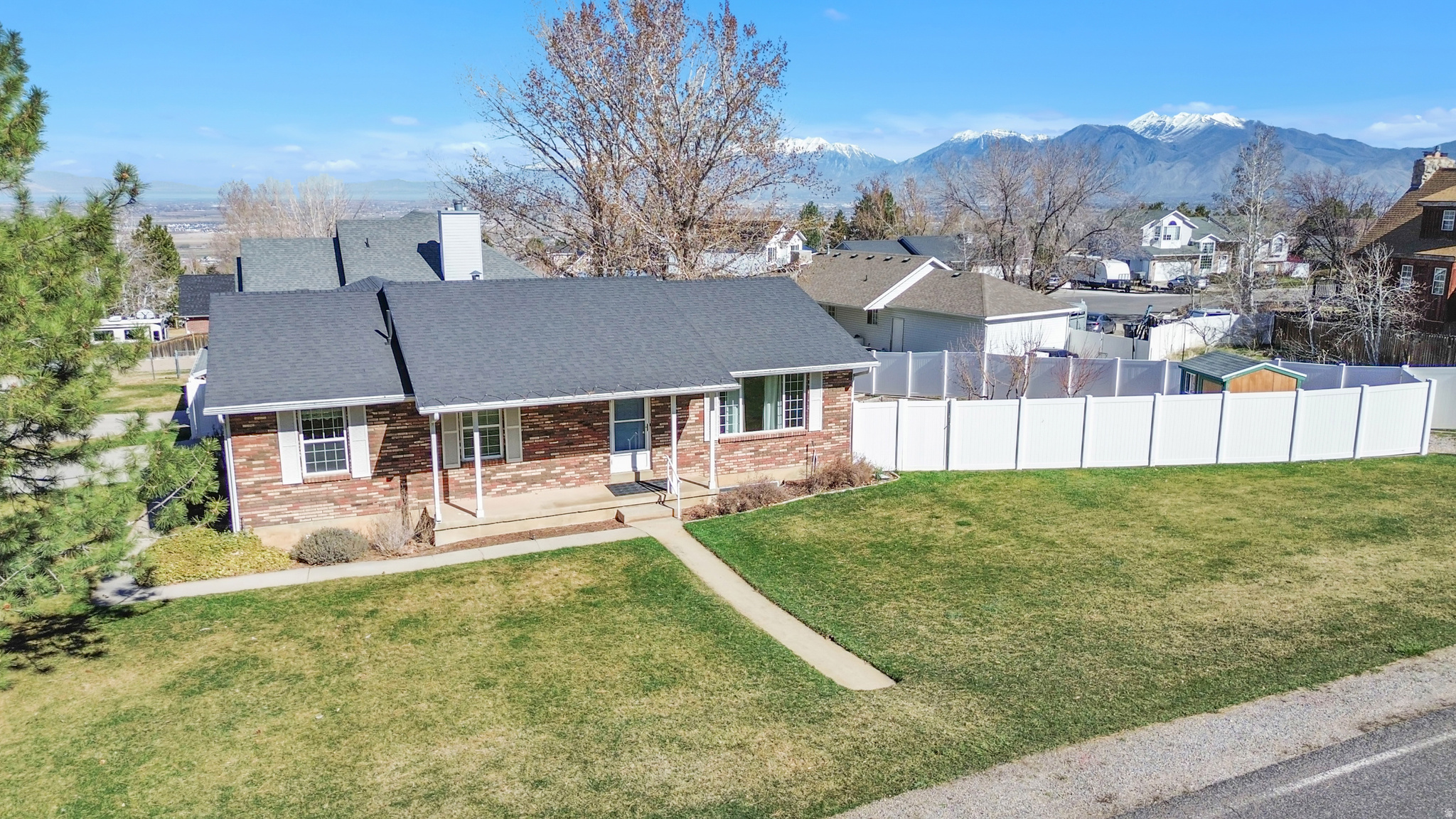 SALEM HILLS - Residential