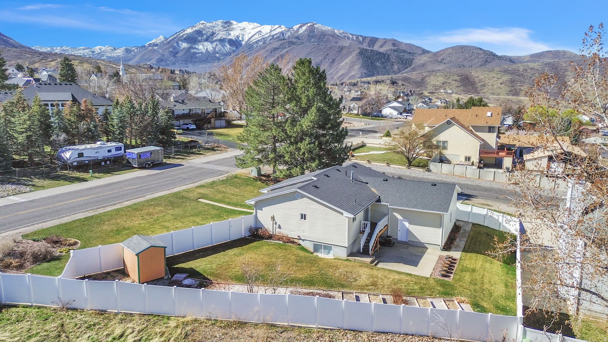 SALEM HILLS - Residential