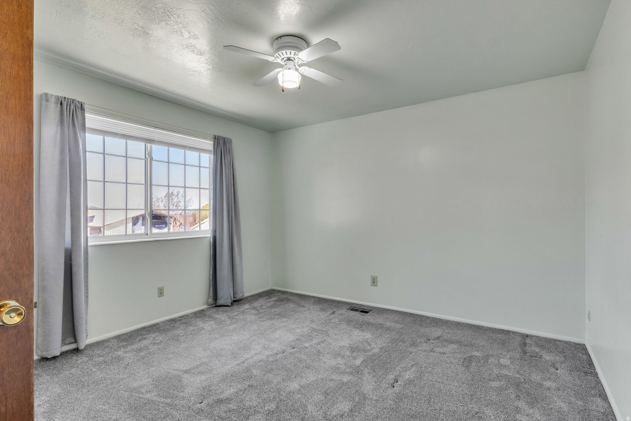 SALEM HILLS - Residential