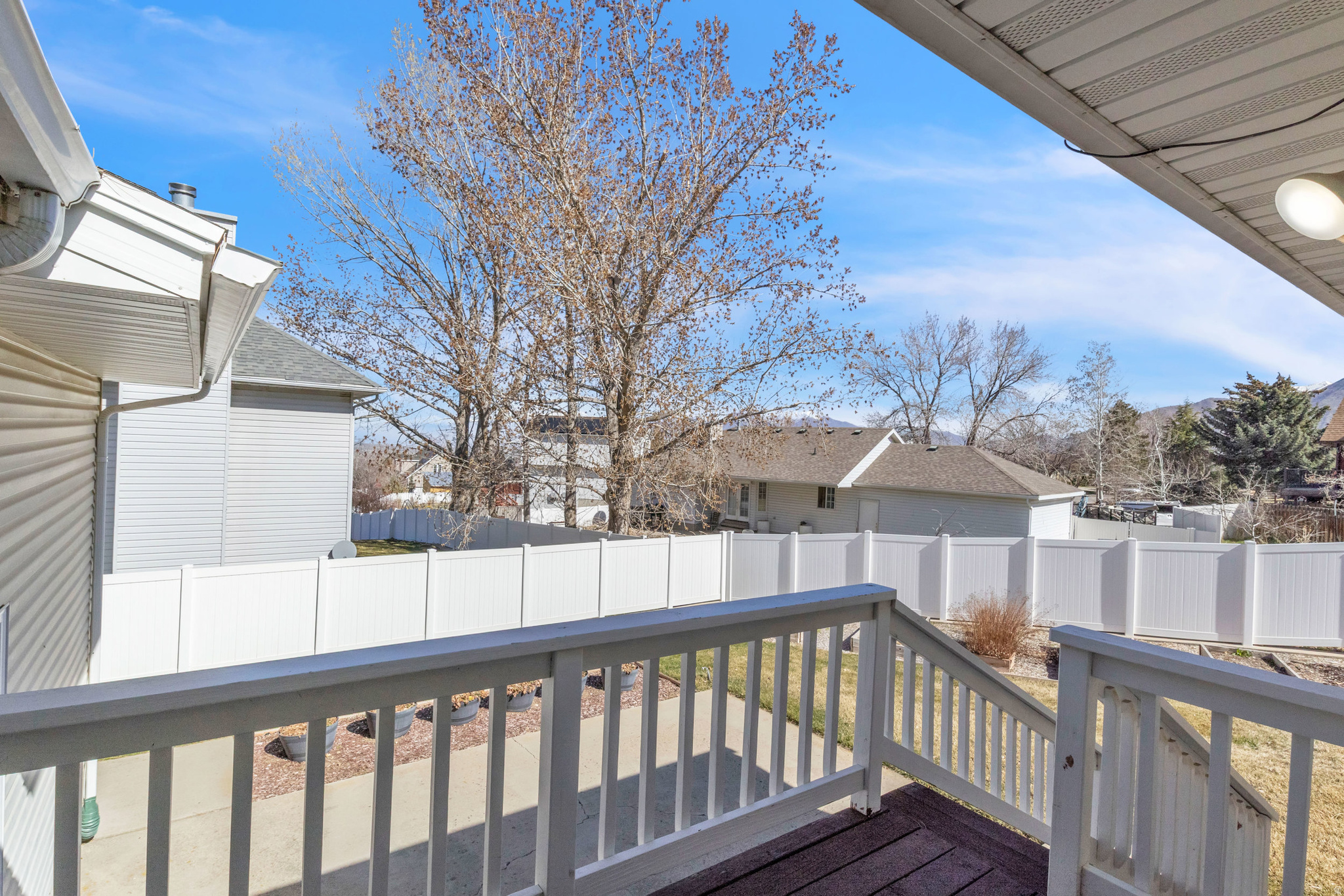 SALEM HILLS - Residential