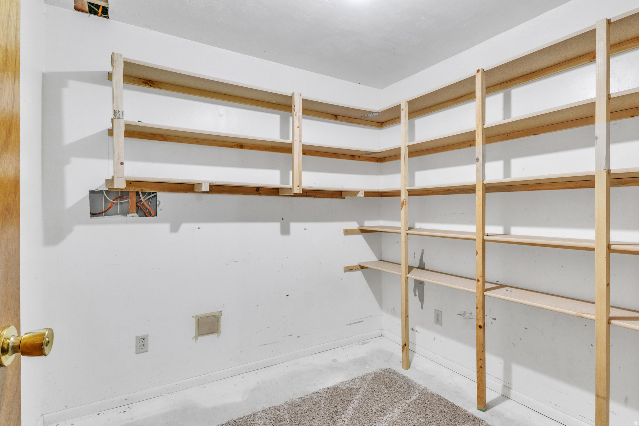 SALEM HILLS - Residential