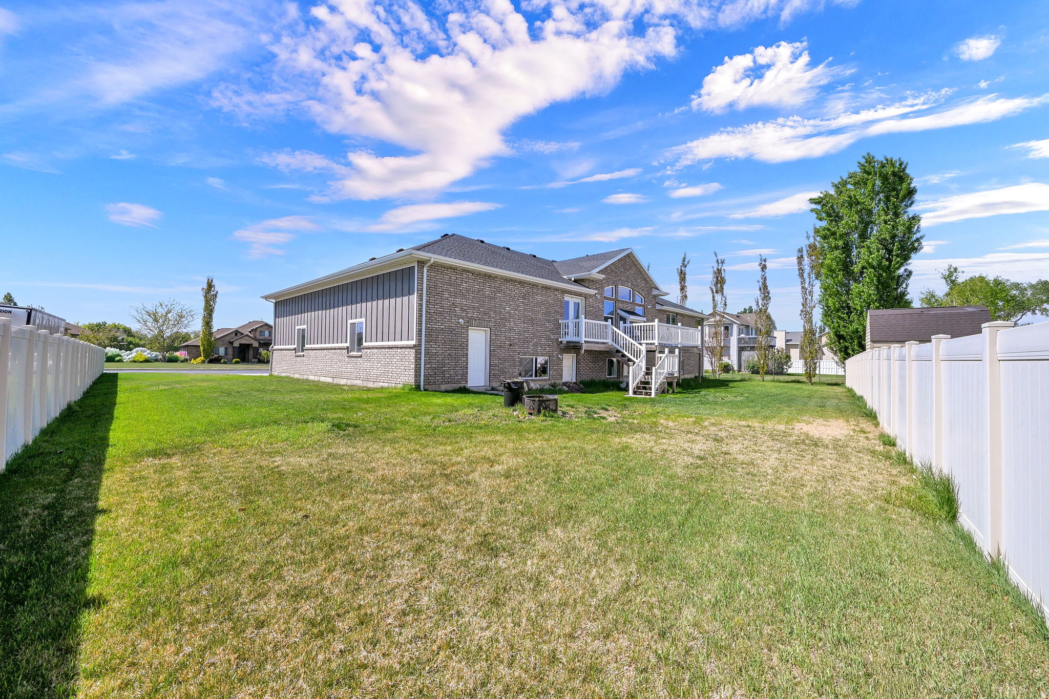 FREMONT ESTATES - Residential