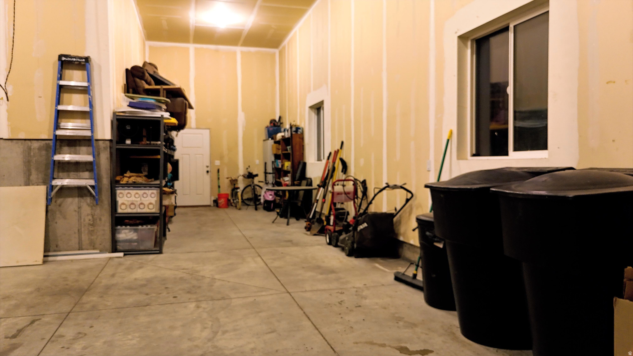 FREMONT ESTATES - Residential