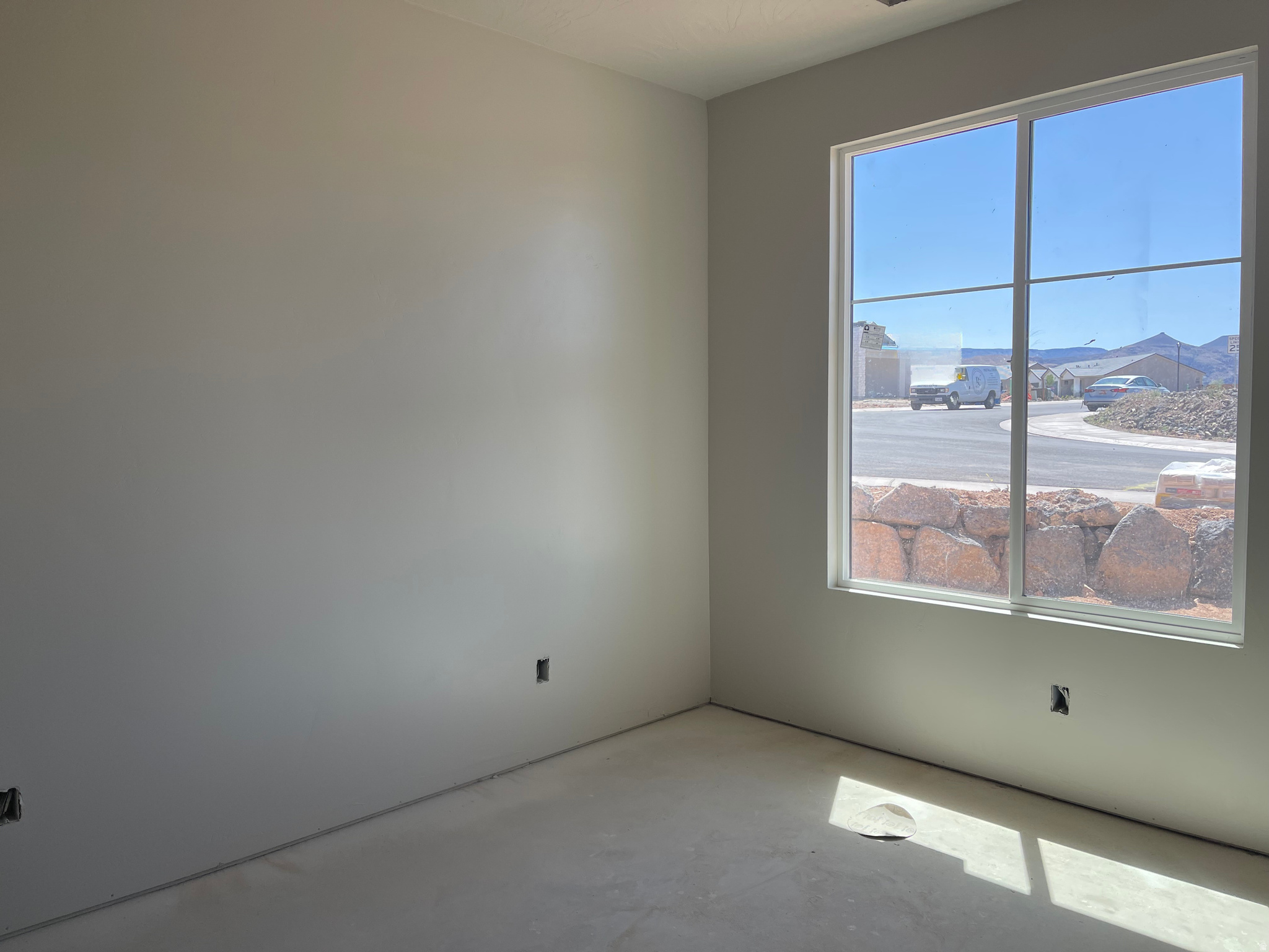 PAINTED SANDS - Residential