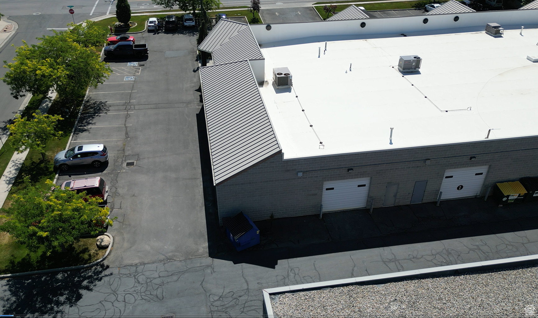 MAIN STREET CONDOMINIUM PROJECT - Commercial Lease