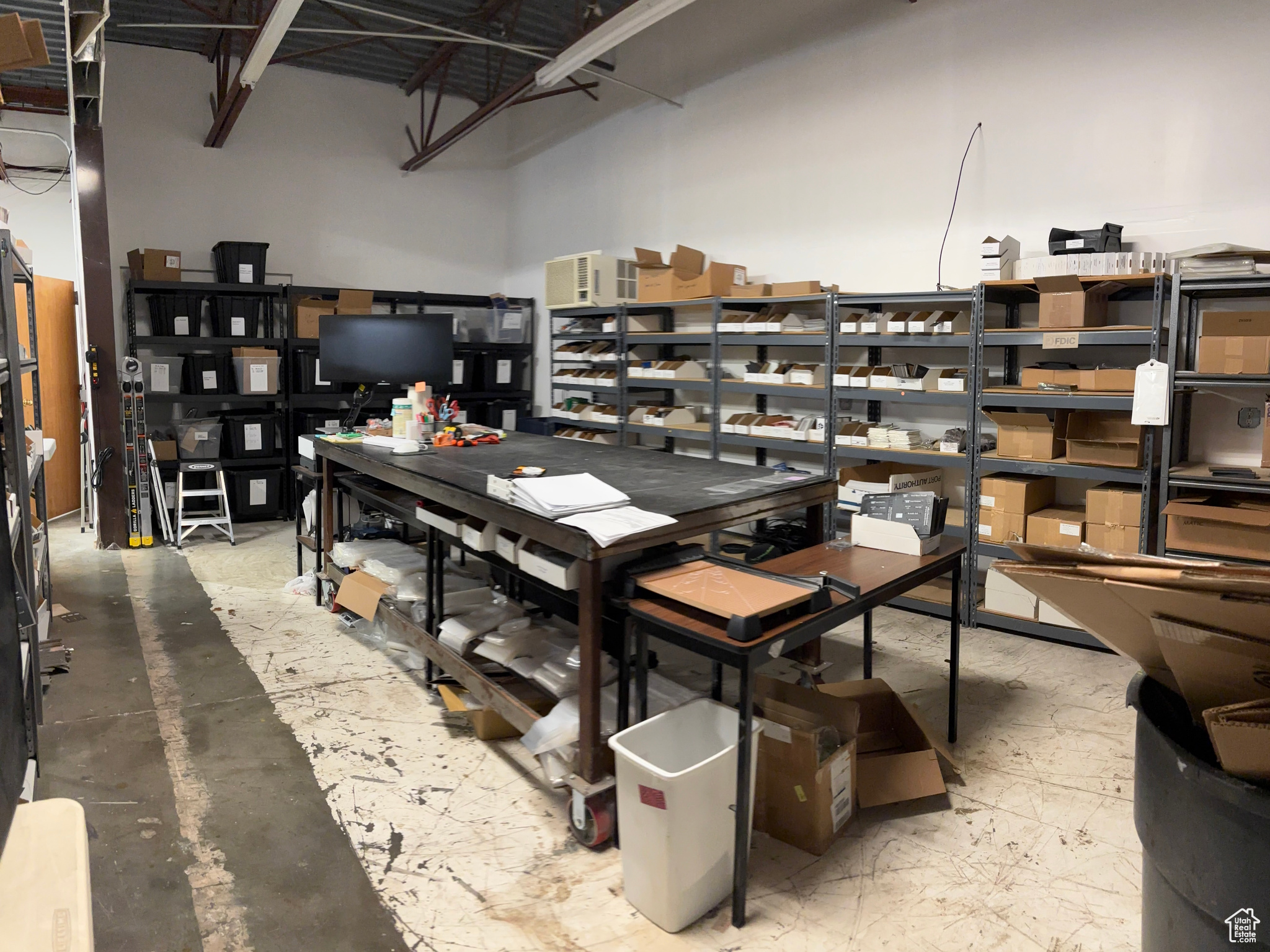 MAIN STREET CONDOMINIUM PROJECT - Commercial Lease