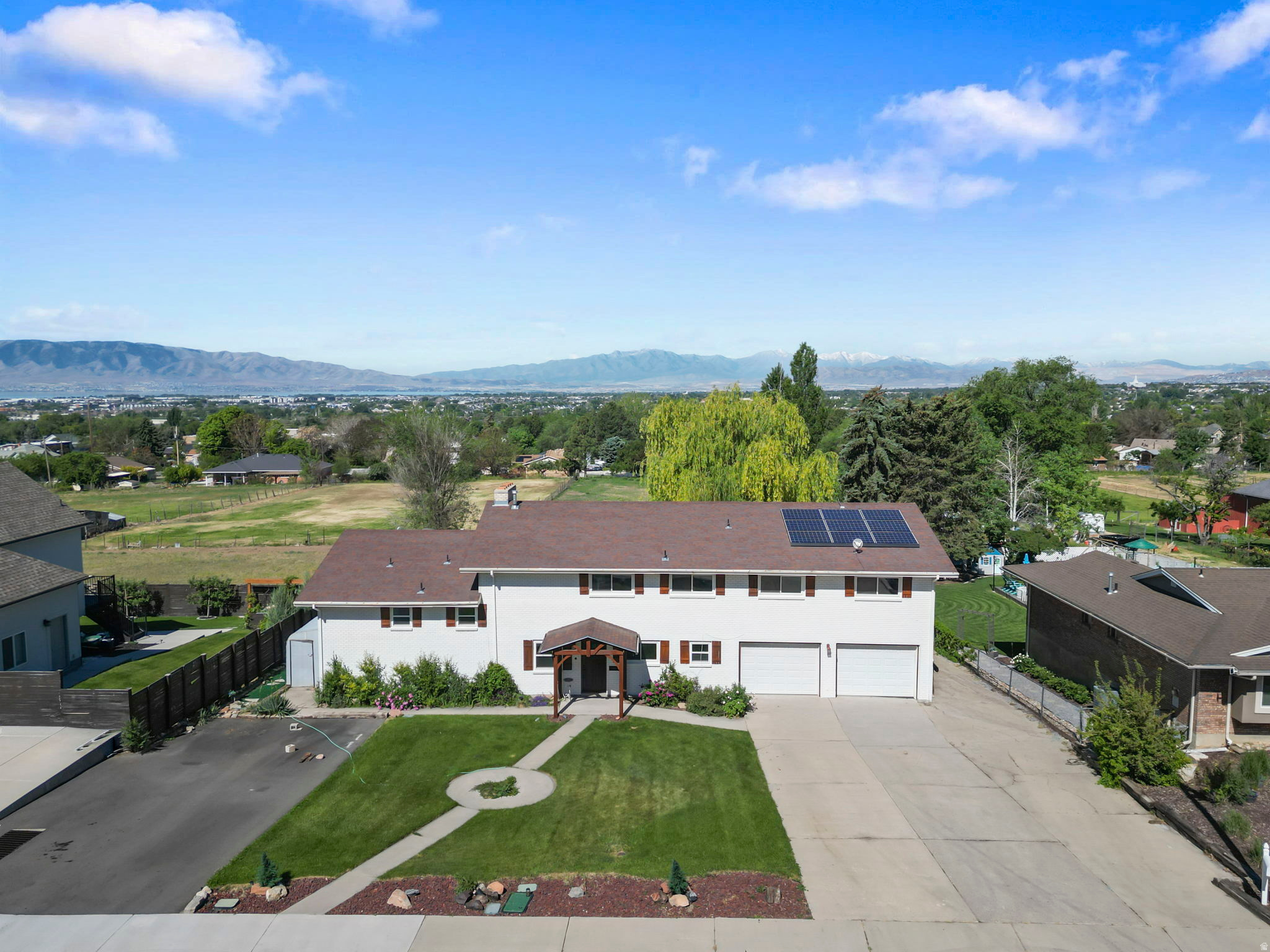 SUMNER ACRES - Residential